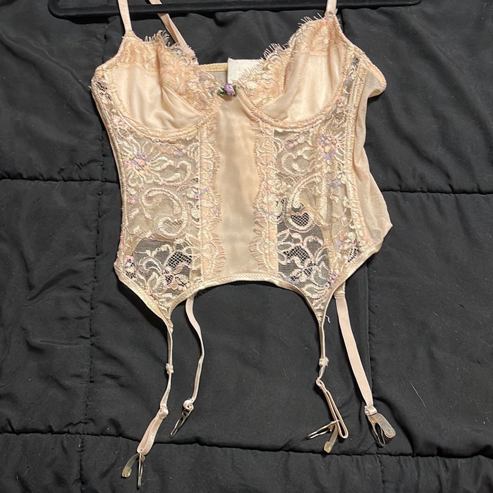 •Vintage fairy lace/mesh corset•
